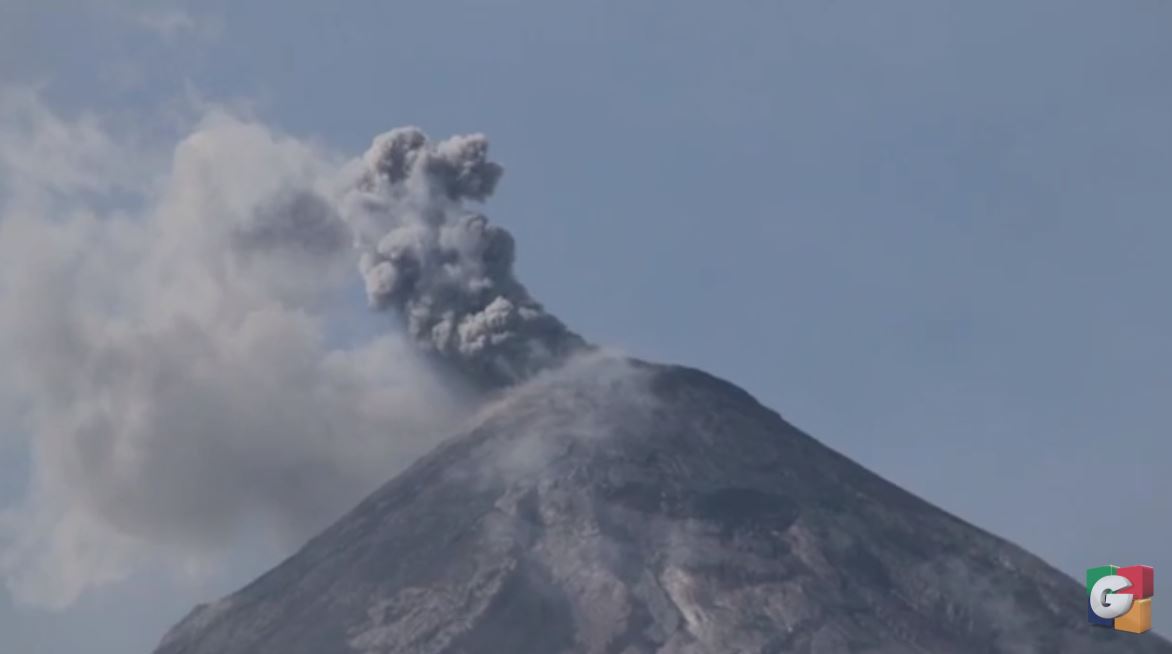 Volcán de Fuego continúa registrando constantes explosiones