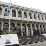 Magistrados de la CSJ revalidan su continuidad en el cargo a dos años de que Guatemala no renueva cortes