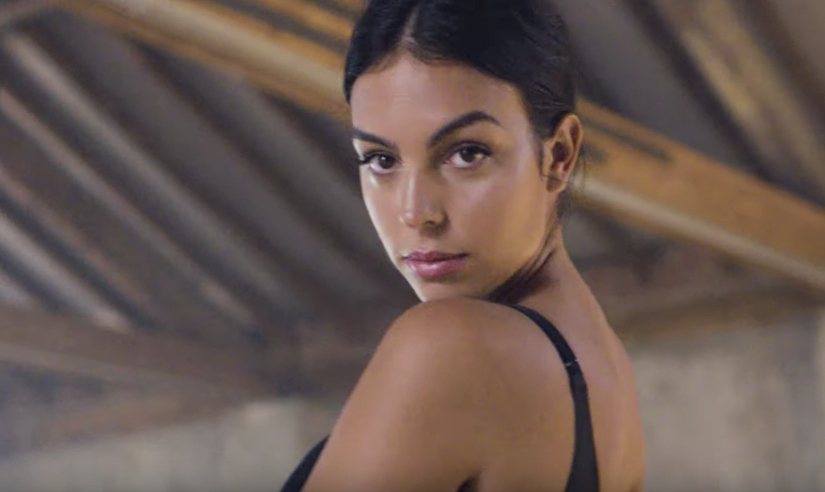 Georgina Rodríguez, la novia de Cristiano Ronaldo incendia ...