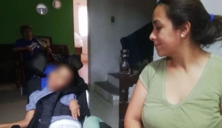 Niño mexicano de 5 años queda con parálisis cerebral luego&hellip;
