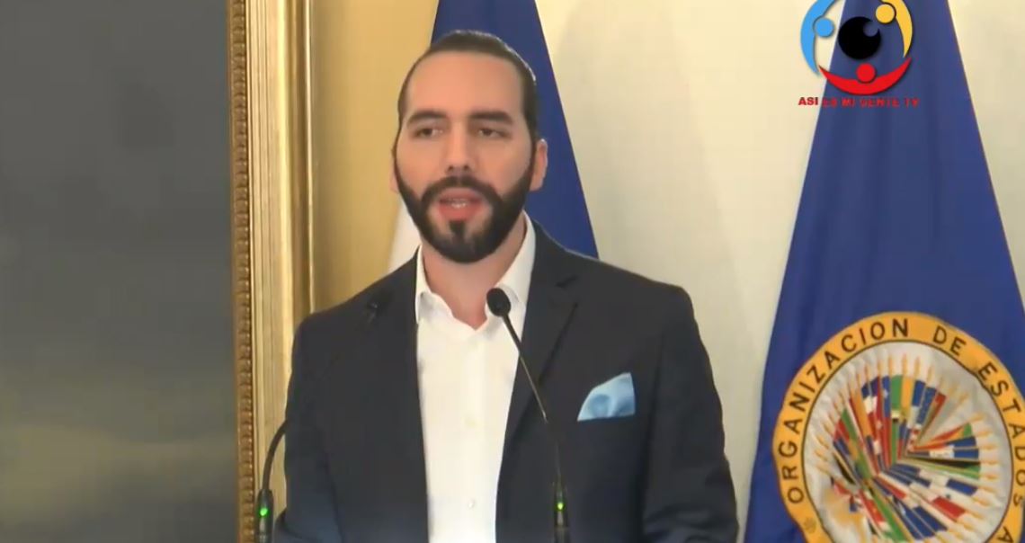 Bukele pide a salvadoreños en Europa regresar al país