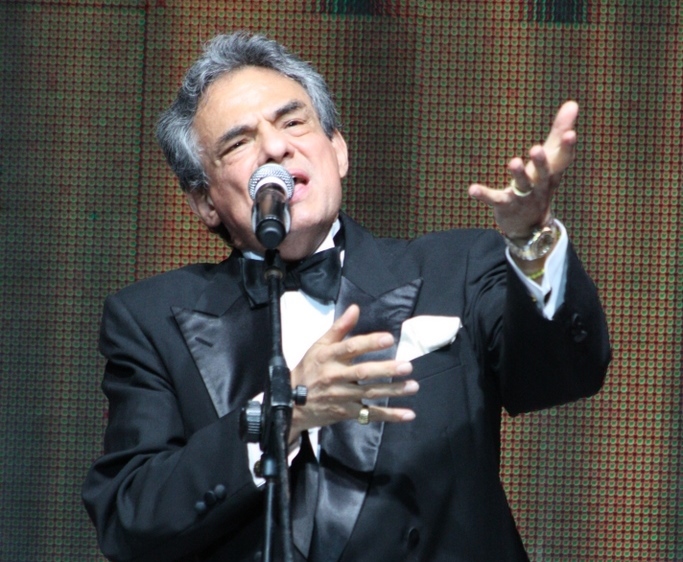 José José karaoke 10 pistas del Príncipe de la Canción Guatevision