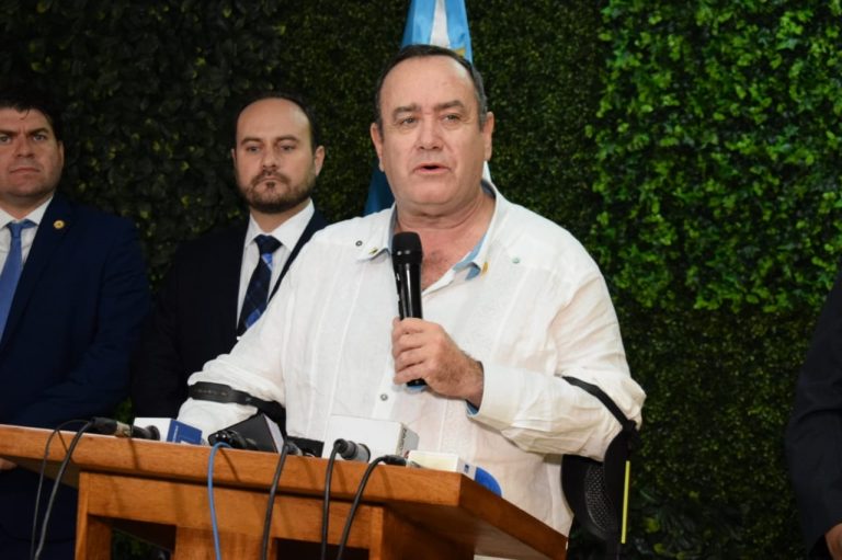 Esta es la explicación de Giammattei por el polémico uso&hellip;