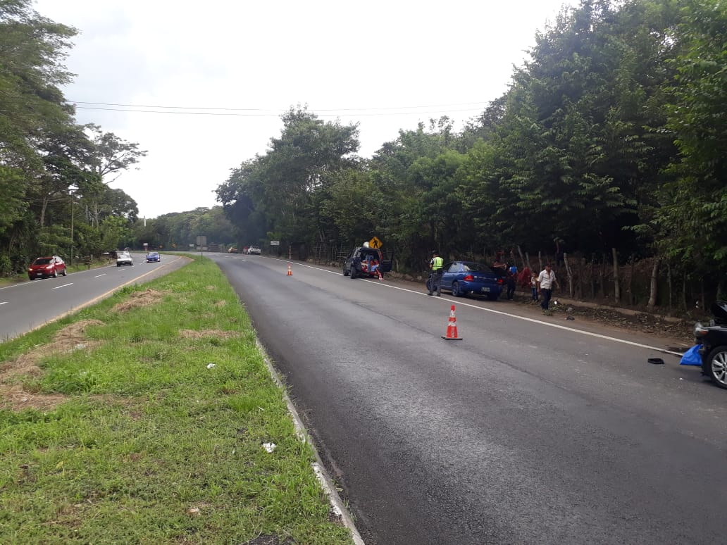 Video | Otra carrera clandestina en carretera a El Salvador causa una tragedia