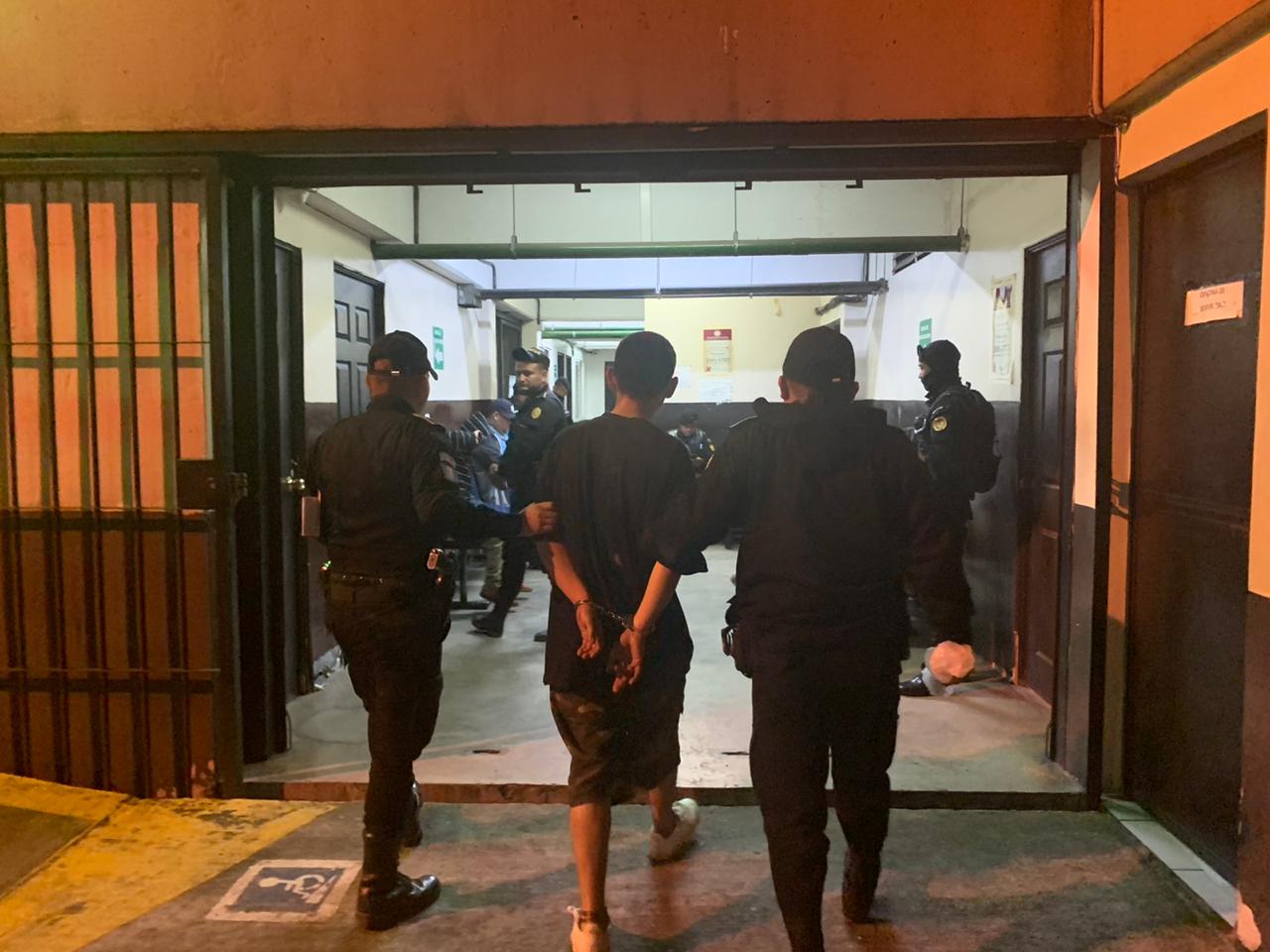 Celos por una mujer llevaron a un hombre a matar a su hermano en Mixco