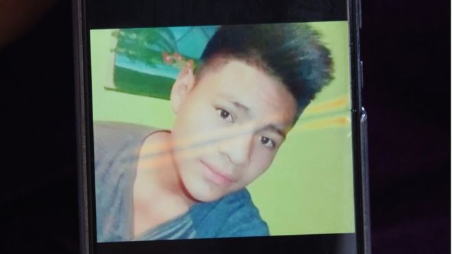 La indignación por el video que muestra cómo murió bajo custodia de la patrulla fronteriza de EE. UU. un adolescente guatemalteco enfermo