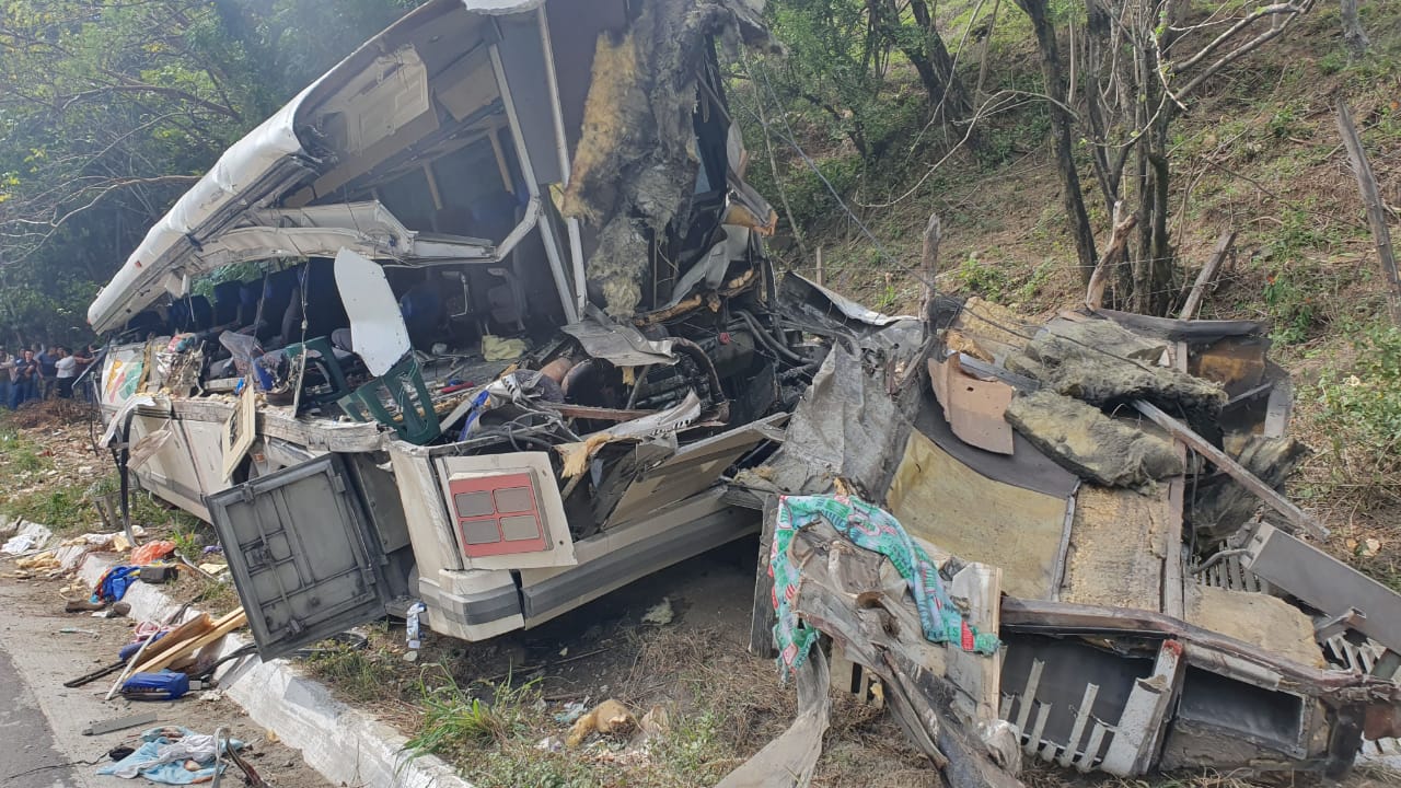 VÍDEO: "Se partió el bus a la mitad", pasajero narra momentos de terror en Gualán, Zacapa