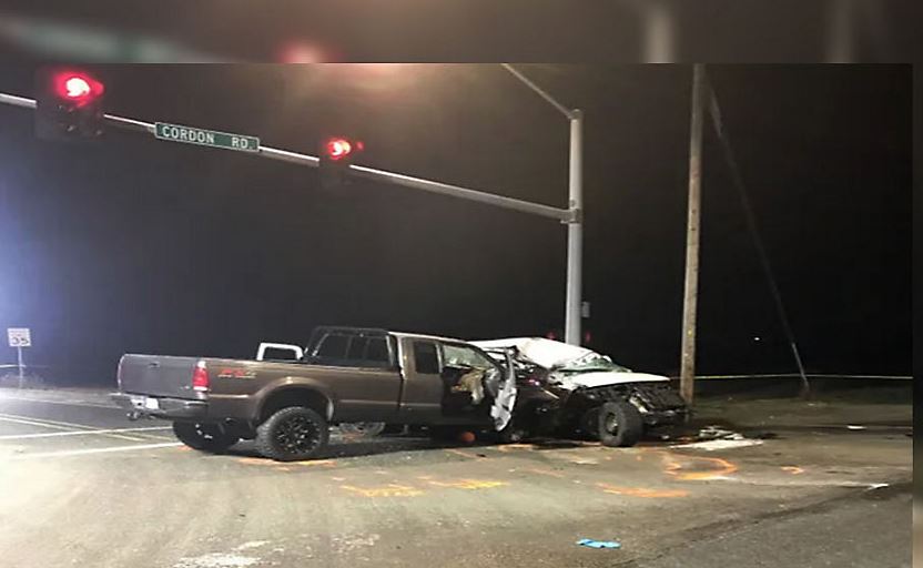 Migrantes guatemaltecos mueren en accidente de tránsito cuando retornaban de sus labores en Oregon