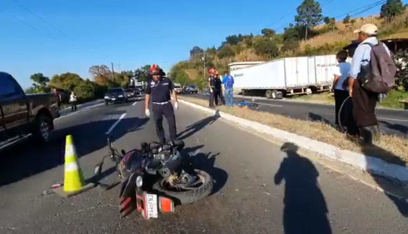 Motoristas son arrollados y mueren en la entrada a Sumpango, Sacatepéquez