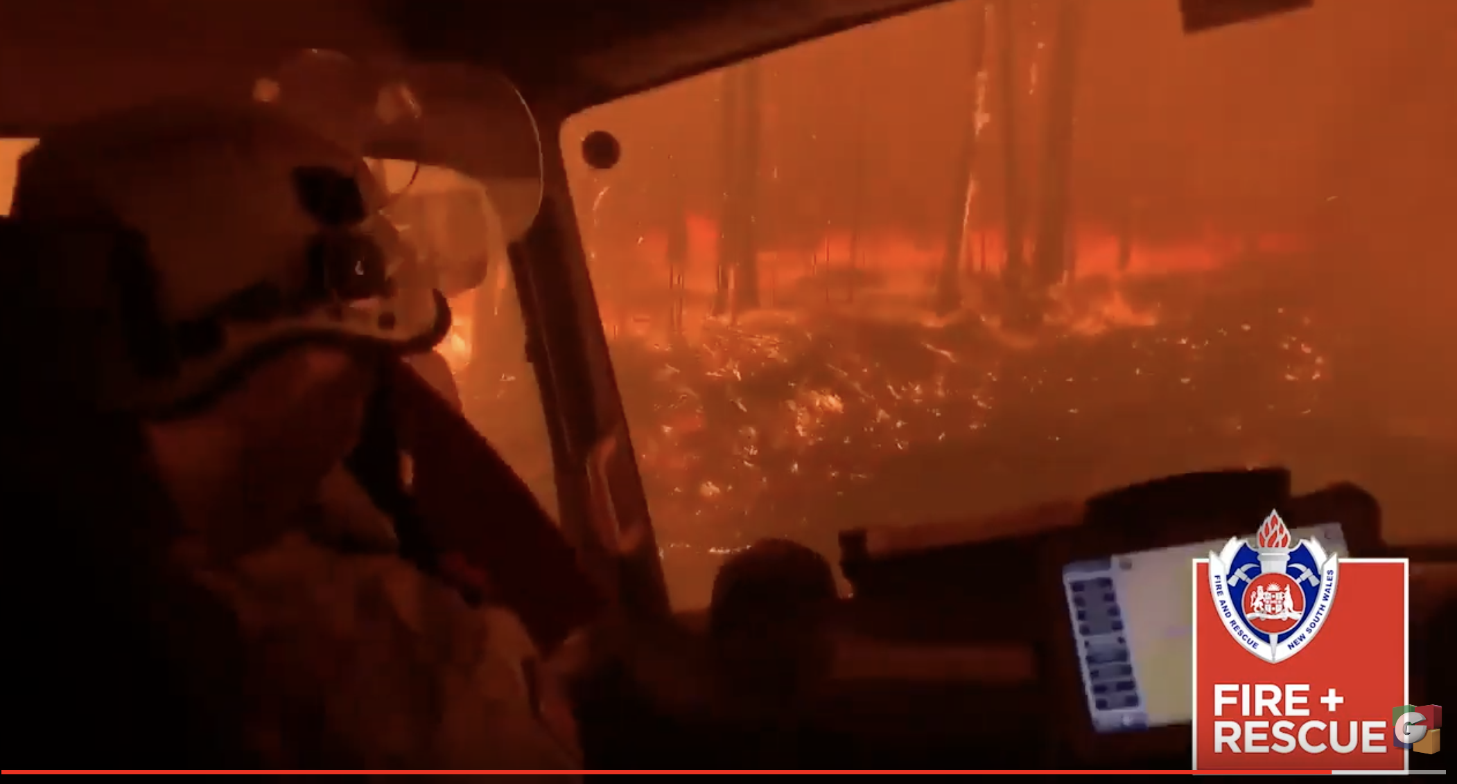 VIDEO: bomberos graban impactantes imágenes de un incendio en Australia