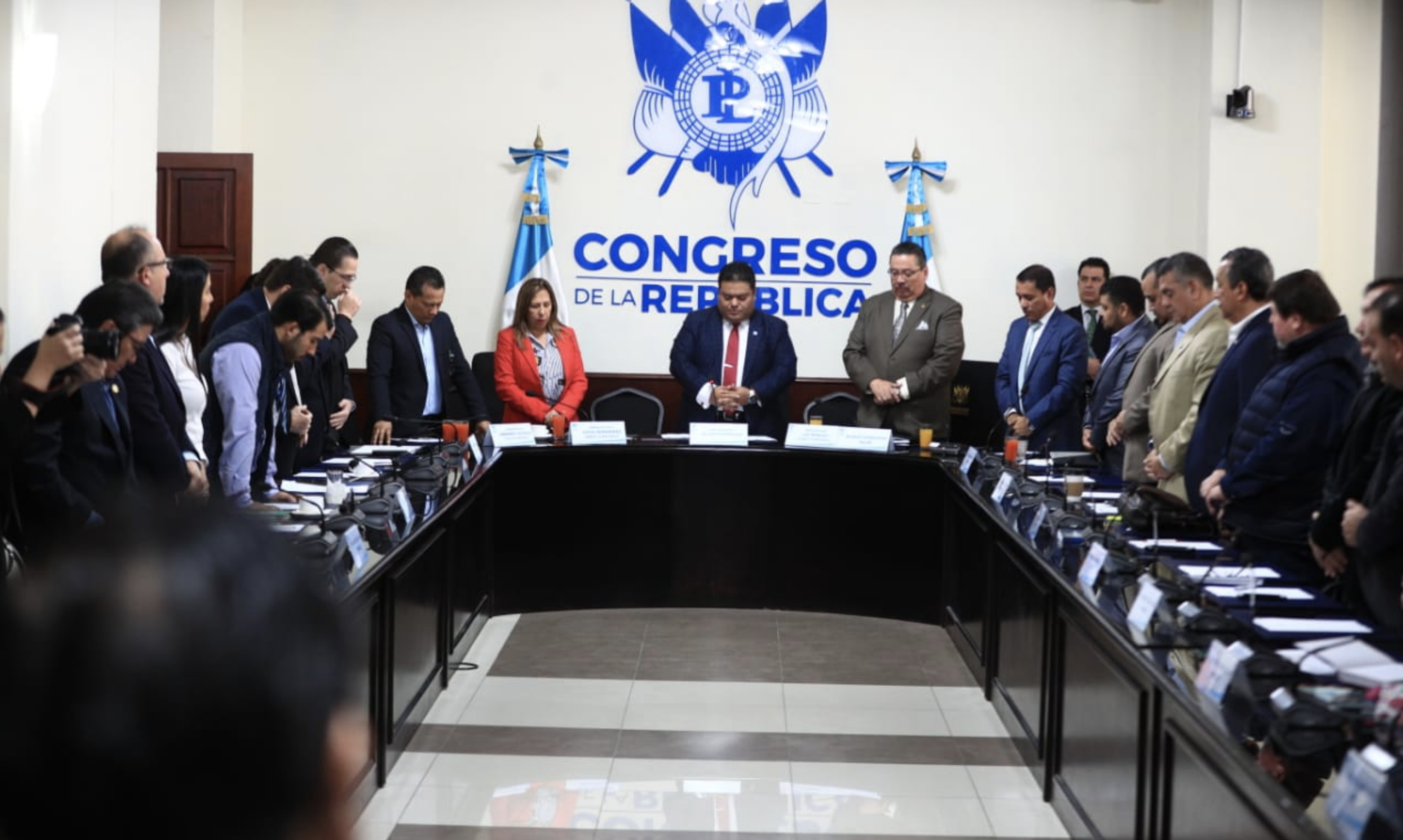 Diputados en pie de guerra por jefaturas de bancadas