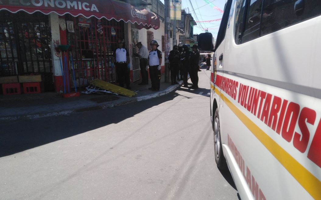 Ataque armado deja una mujer muerta en el ingreso a una tienda en San Miguel Petapa