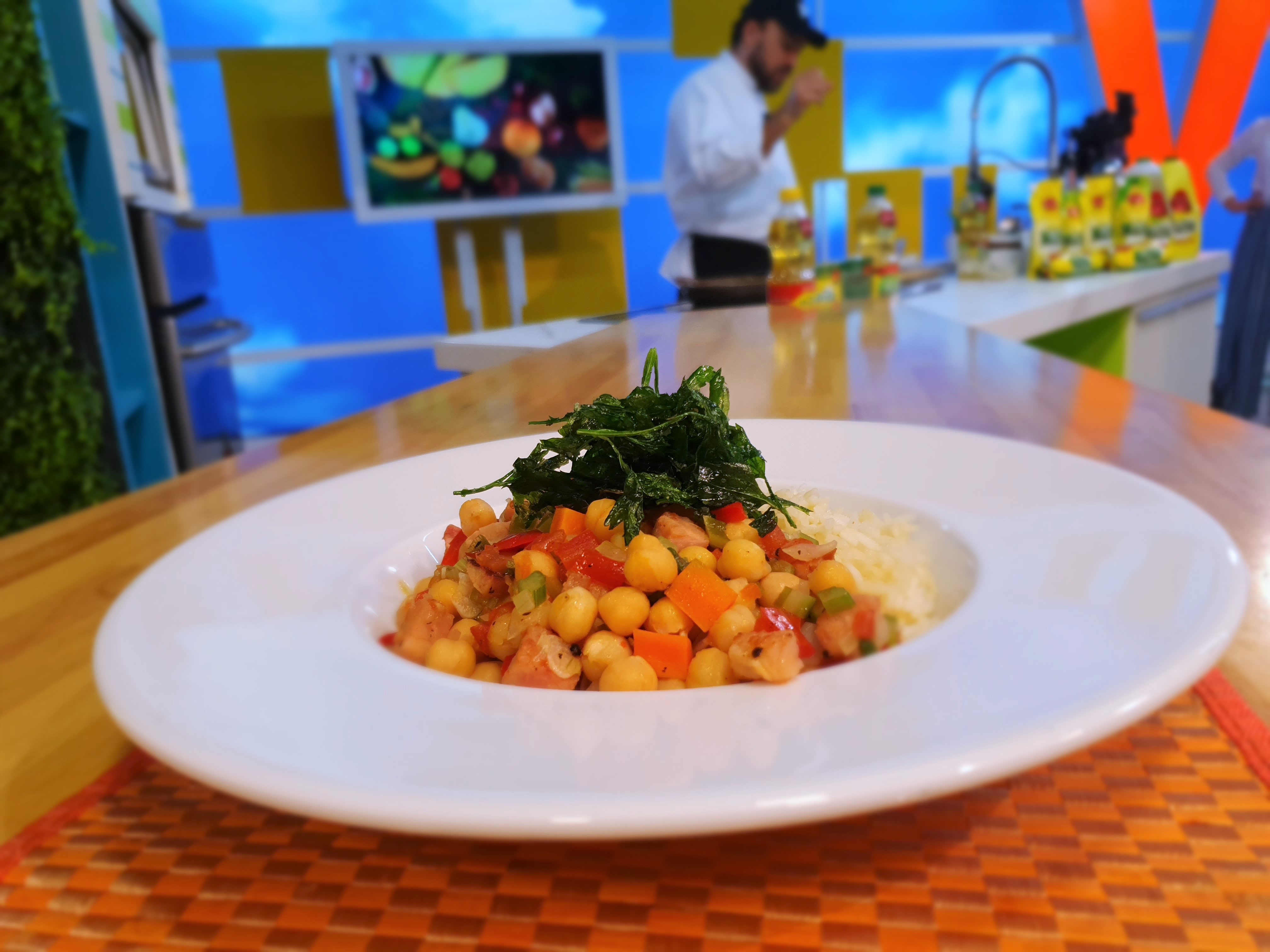 [Menú Para Todos] Garbanzo con chuleta Guatevision