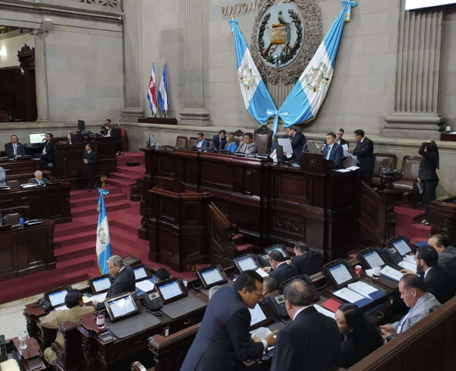 Vence plazo para que funcionarios y diputados entreguen declaración jurada patrimonial