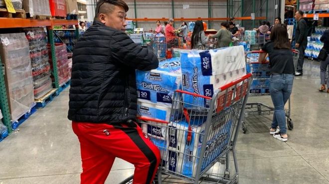 Coronavirus: la psicología detrás de las compras nerviosas por el brote de covid-19