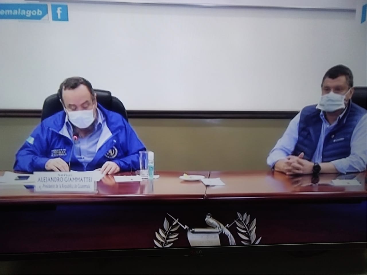 Coronavirus: Alejandro Giammattei reitera toque de queda y anuncia importación de maíz