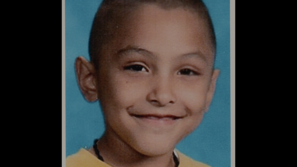 Gabriel Fernandez: el desgarrador caso de un niño de 8 años torturado y asesinado por su madre y su padrastro que Netflix relata en su última serie