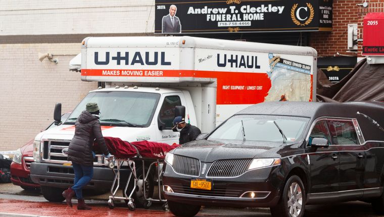 Coronavirus: Encuentran en Nueva York decenas de muertos apilados en camiones