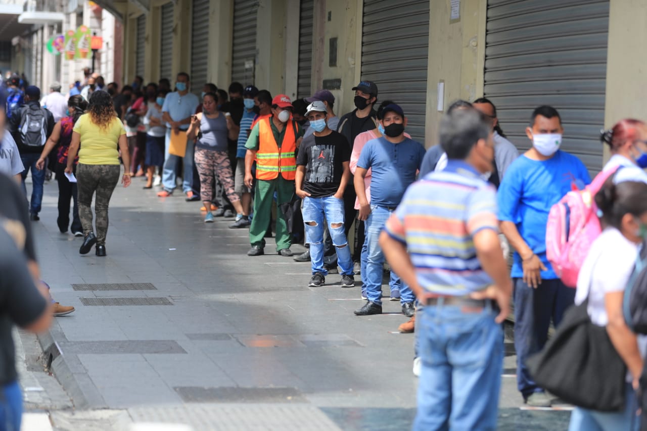 Guatemala llega a 2 mil casos de coronavirus y 38 fallecidos