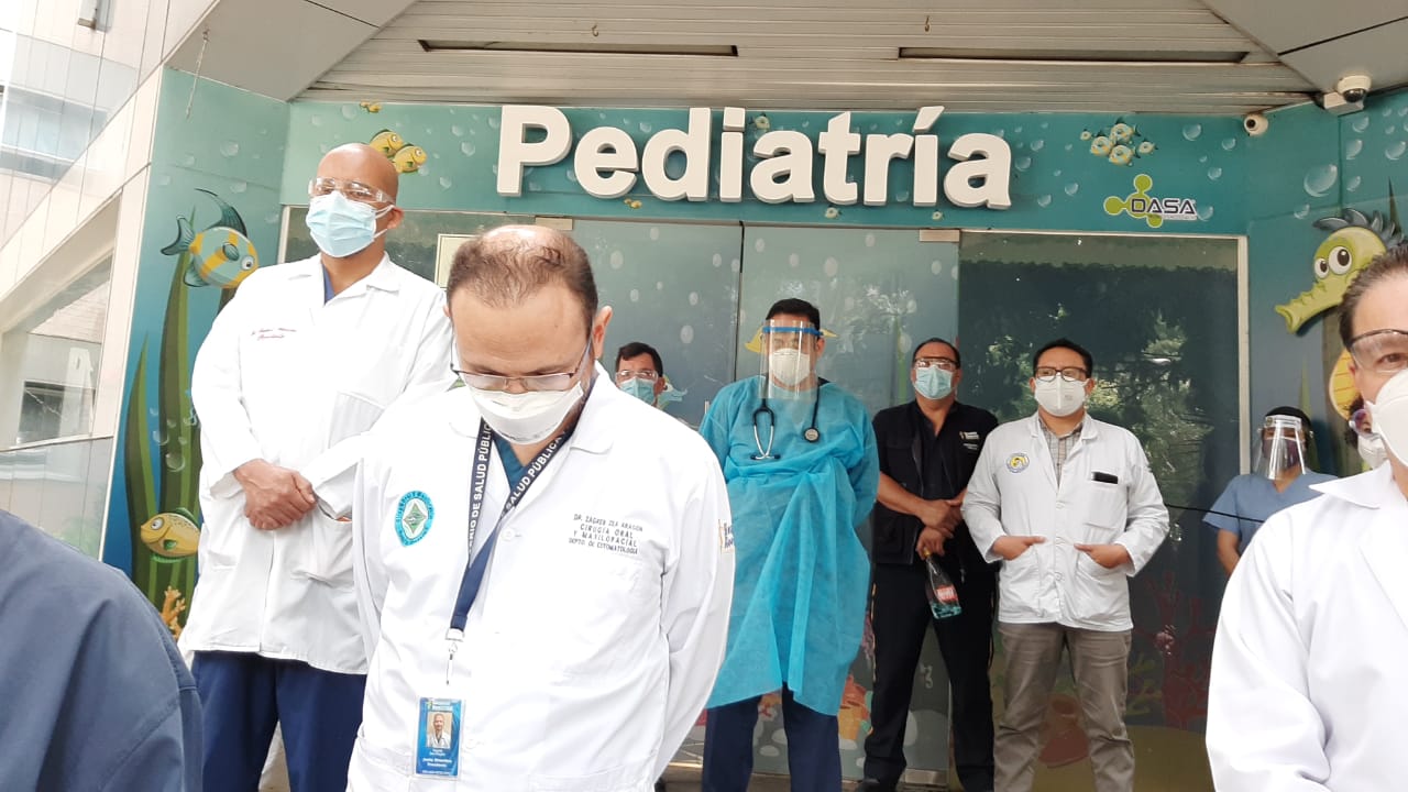 Pediatría del Hospital Roosevelt ha atendido a más de 500 niños con coronavirus y médicos temen repunte de casos