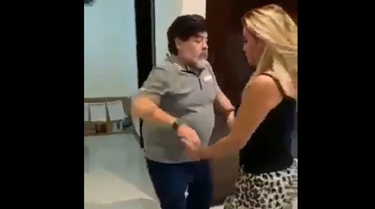 El polémico video de Diego Armando Maradona que da de qué hablar en las redes sociales
