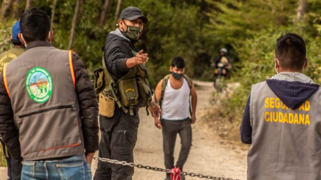 La región peruana que contiene con éxito el impacto del coronavirus (y qué papel juega la “violencia simbólica” de las rondas campesinas)