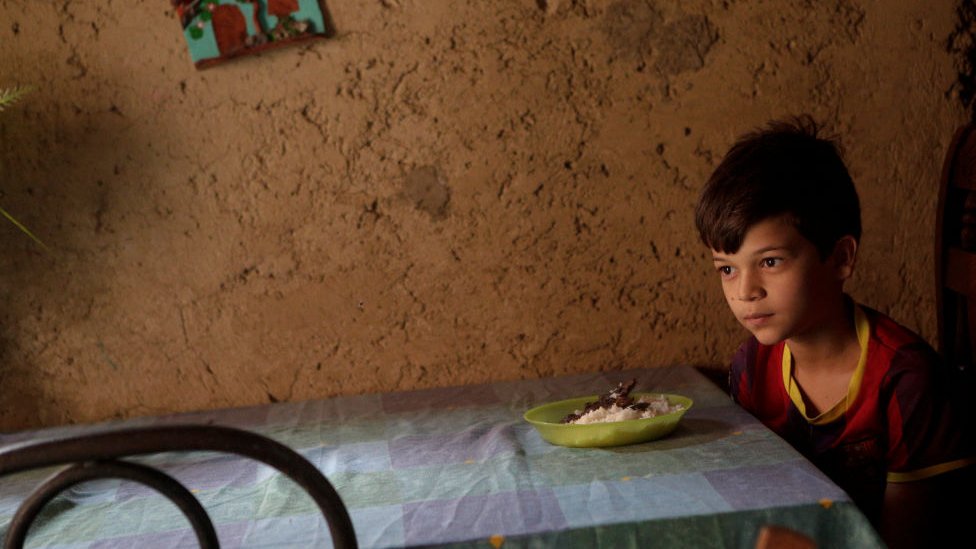 Hambre en Venezuela: los alarmantes niveles de desnutrición entre los niños venezolanos que se agravan por la pandemia