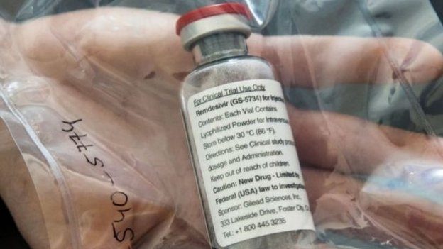 Por qué remdesivir, uno de los dos fármacos que se usan para tratar la covid-19, cuesta US$3.000 por paciente si su costo de producción es de US$10