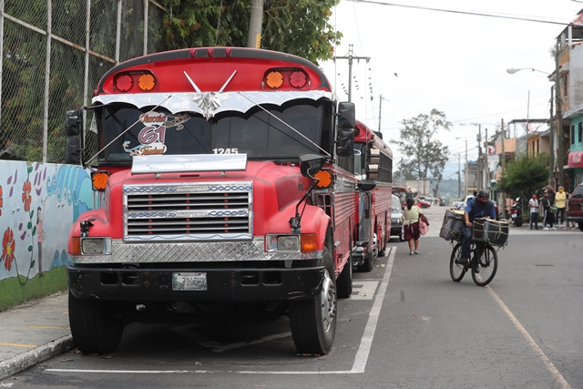 Coronavirus en Guatemala: Hay solo 22 inspectores para verificar controles sanitarios en transporte público