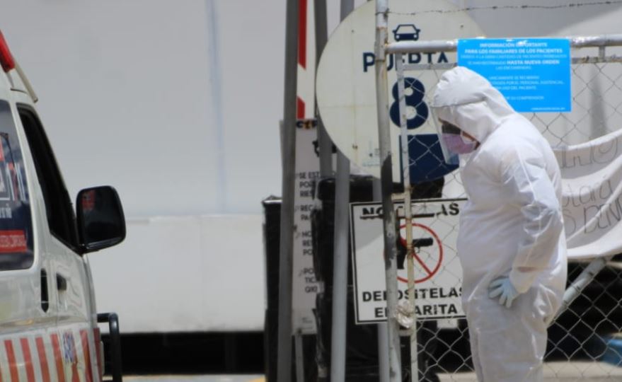 Paramédico atiende emergencia del coronavirus