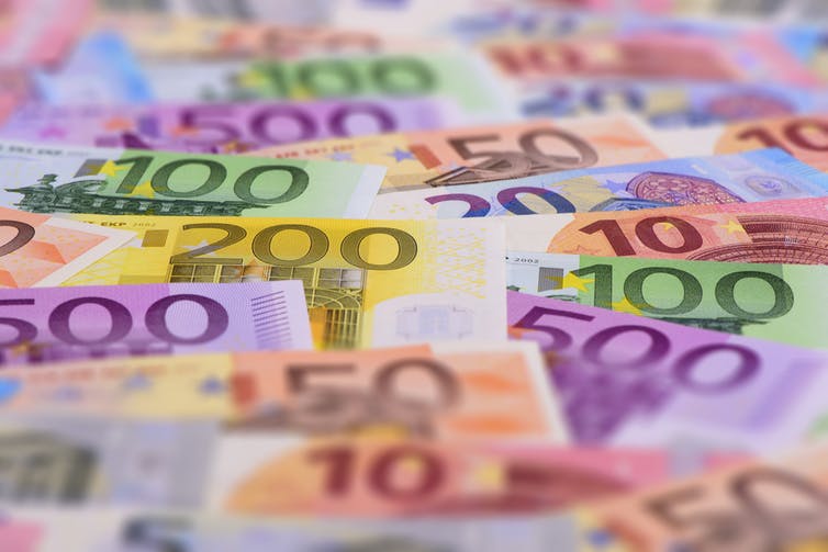 ¿Fin del pago en efectivo? No, al menos a corto plazo