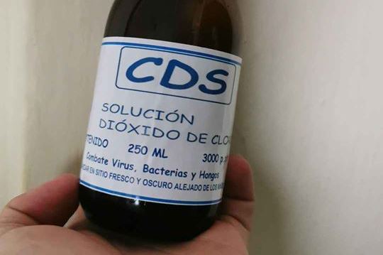 Salud alerta sobre producto sin registro sanitario que se vende como tratamiento de coronavirus
