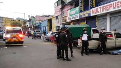 Hombre pierde la vida en ataque armado en la zona 9 de la capital