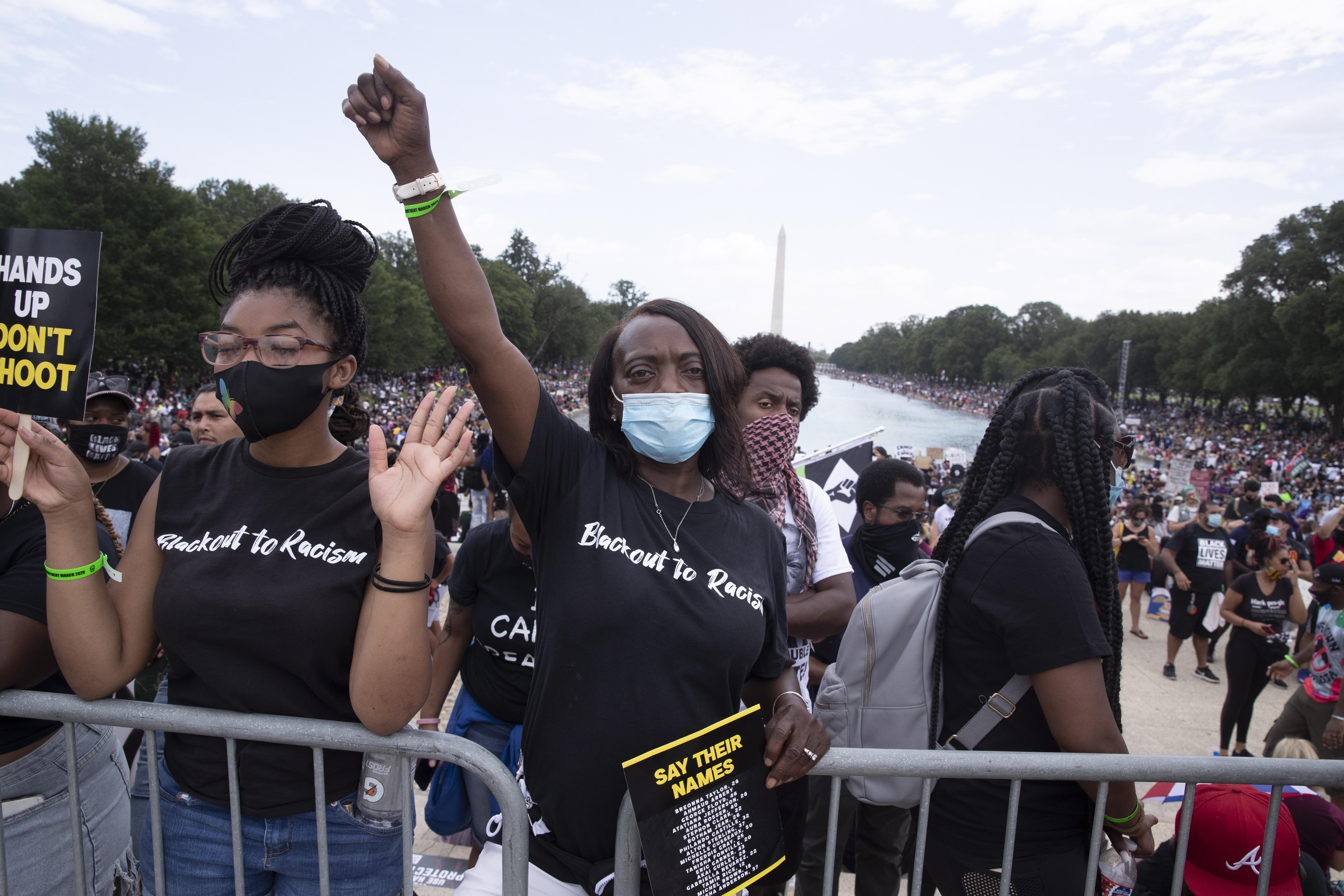 “Quita tu rodilla de mi cuello”: Washington vive otra jornada de protesta contra la violencia racial