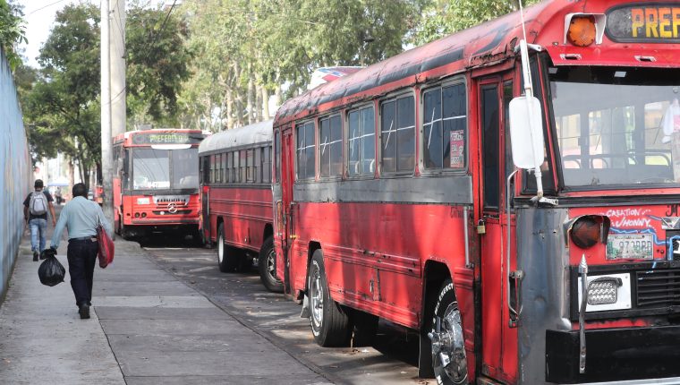 En mesa técnica con autoridades se alcanzan acuerdos con representantes del transporte urbano de Mixco y la capital