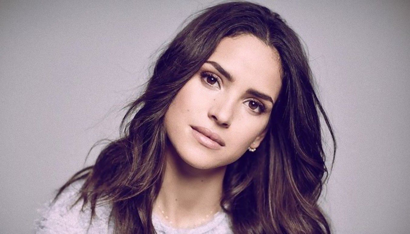 Adria Arjona Películas Y Programas De Televisión