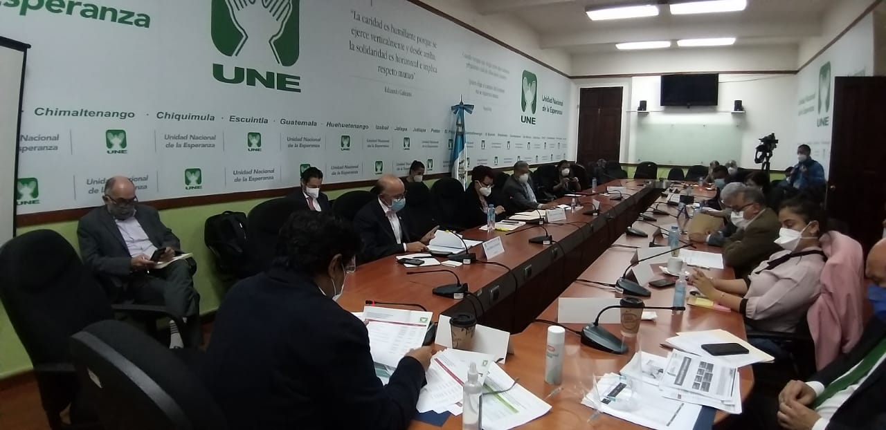 “Tenemos grabaciones”: Ministra de Salud revela investigación sobre plazas fantasma