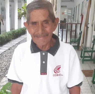 A sus 80 años logró graduarse del bachillerato en México