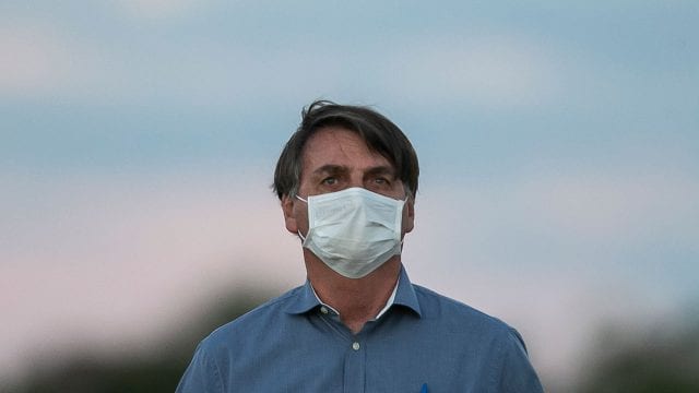 Vacuna contra Covid-19 no será obligatoria en Brasil: Bolsonaro