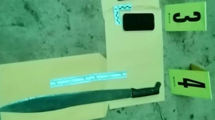 Capturan a hombre que tenía enterrado en su patio el cadáver de su nuera
