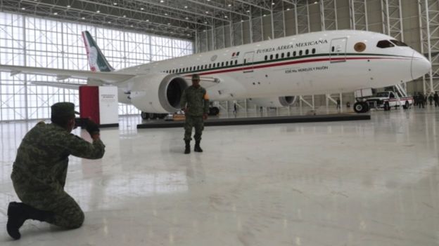 ¿Quiénes fueron los ganadores en la rifa del avión presidencial de México?