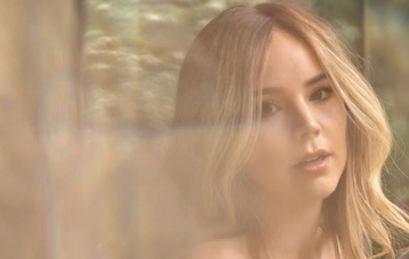 “¡Ya está en mi cerebro!”: Camila Sodi sufrió al hacerse prueba de COVID-19