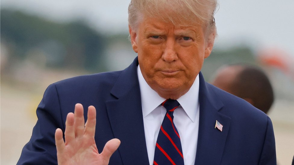 Trump con coronavirus: trasladan al presidente al hospital “como medida de precaución” un día después de dar positivo por covid-19