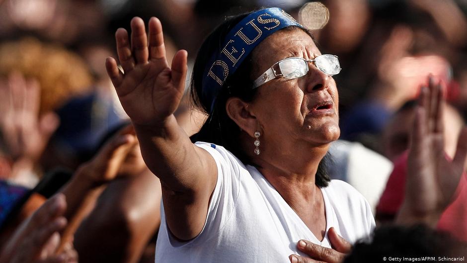 ¿En nombre de Dios? ¿O en el propio? Los fundamentalismos crecen en América Latina