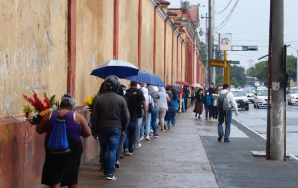 Guatemala registra 36 por ciento más muertes por el covid-19 y por esta causa difieren los datos entre Salud y el Renap