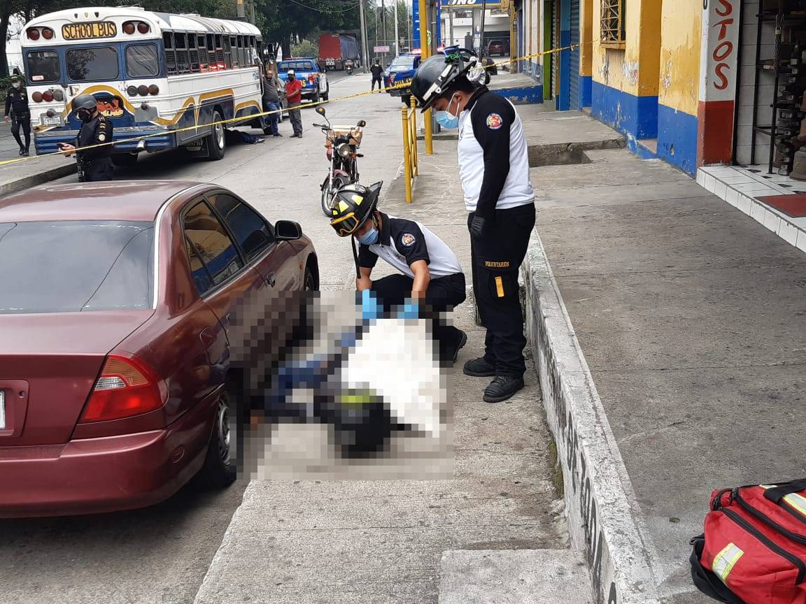 Dos hombres mueren baleados por ataque en calzada José Milla