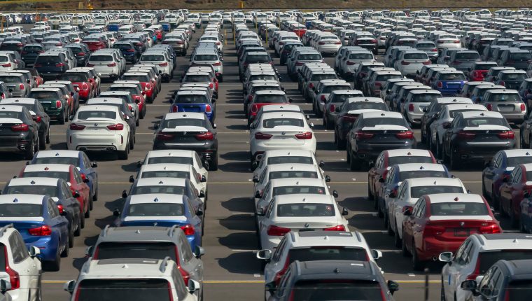 SAT subastará en noviembre un lote de vehículos abandonados y estos son los requisitos para participar
