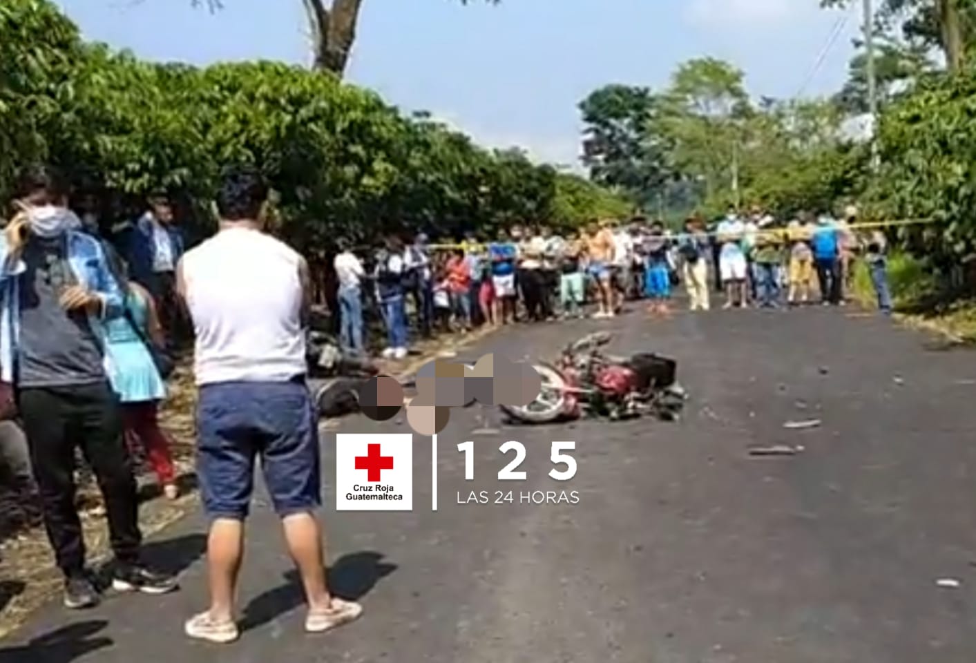 Dos motocicletas chocan y el saldo es fatal: dos muertos y cuatro heridos