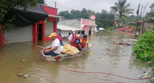Sin río cerca, la comunidad Campur quedó inundada por las torrenciales lluvias de Eta