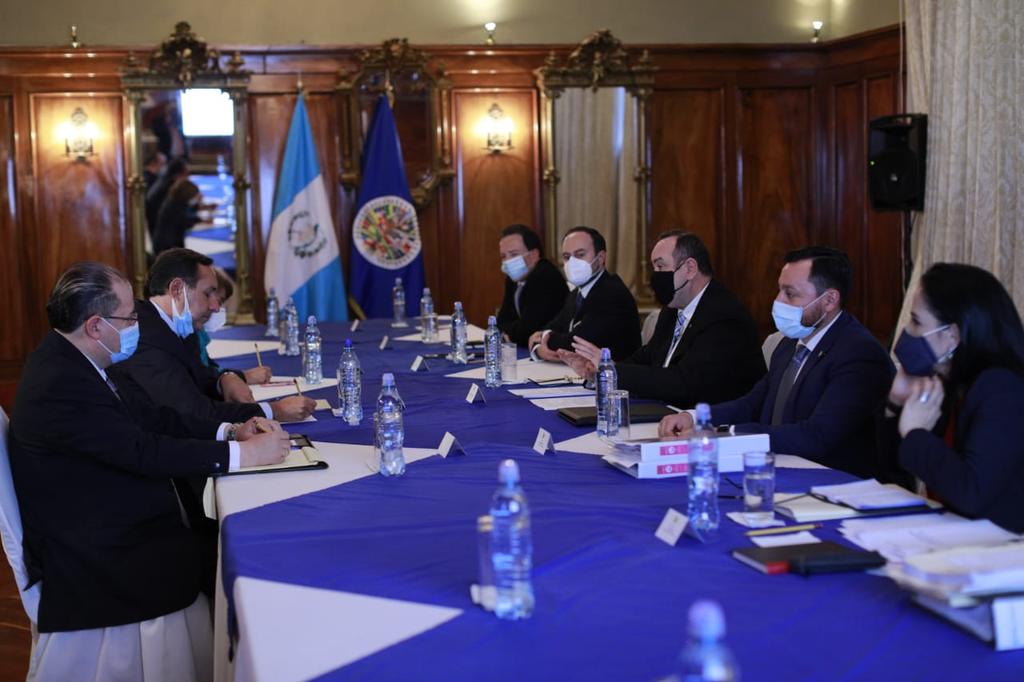 Guillermo Castillo critica a Giammattei y no acepta diálogo con el acompañamiento de la OEA